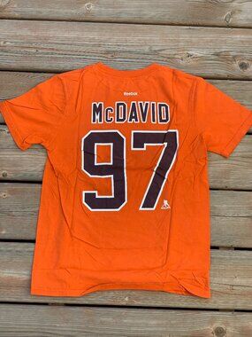 Edmonton Oilers Connor McDavid NHL Hockey T-Shirt Youth M 10/12 Orange #97 Tee